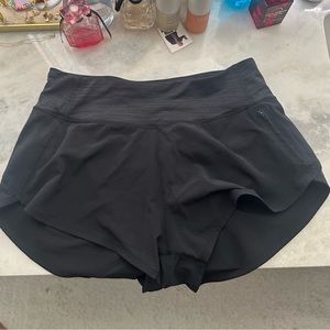 Outdoor Voices shorts size Medium